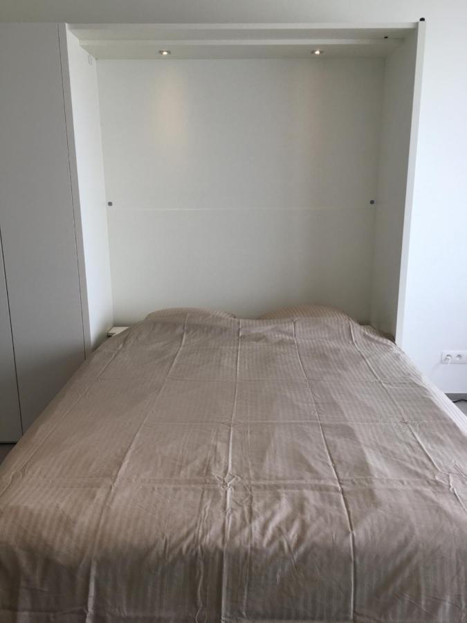 Penthouse Seafront Lägenhet Oostende Exteriör bild